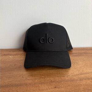 Alo District Trucker Hat Black/Black New with Tag